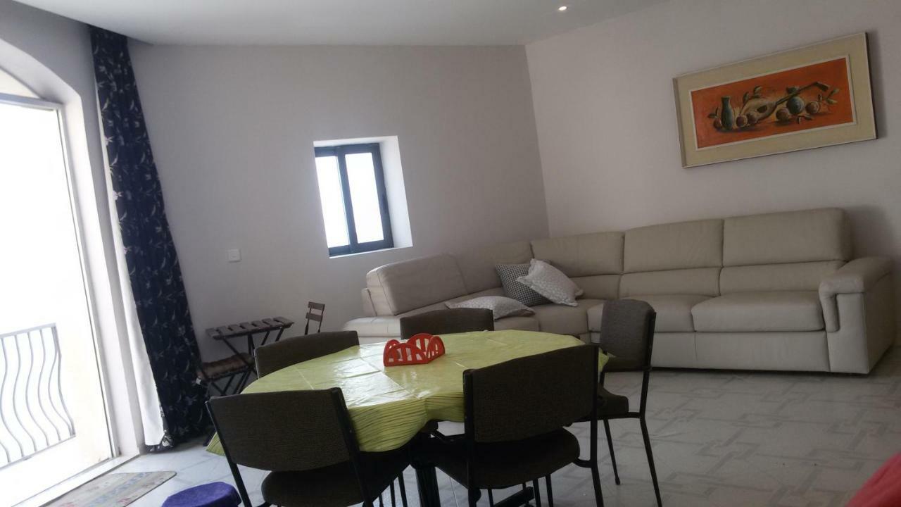 Merhba Apt 3 Marsalforn Exterior foto